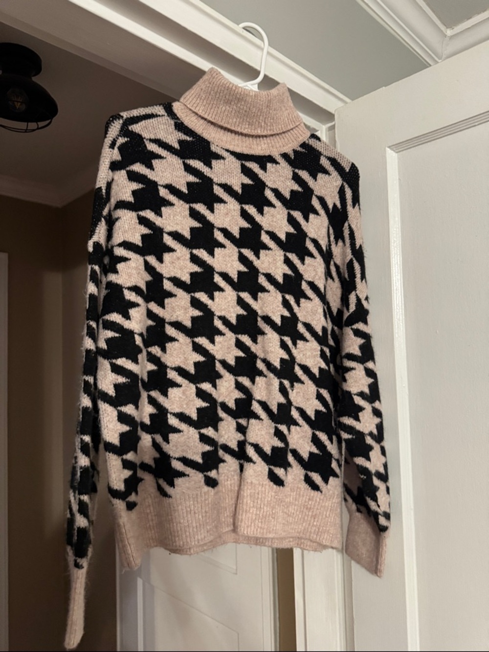 Vince Camuto Black and Light Pink Houndstooth Turtleneck Sweater